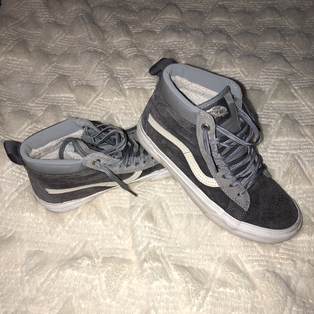 Vans high top weatherized shoes